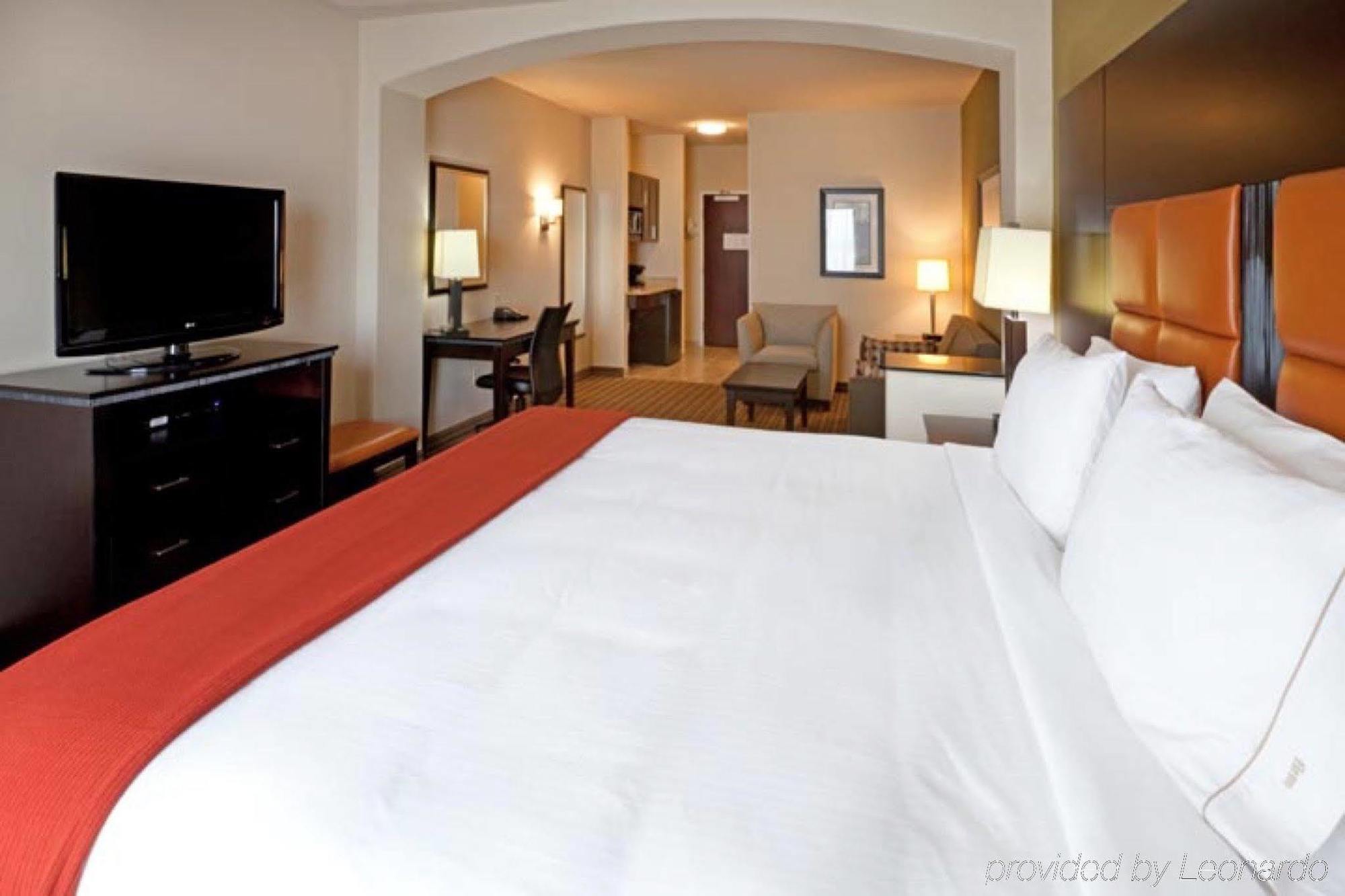 Holiday Inn Express Hotel & Suites Dallas West, An Ihg Hotel Номер фото